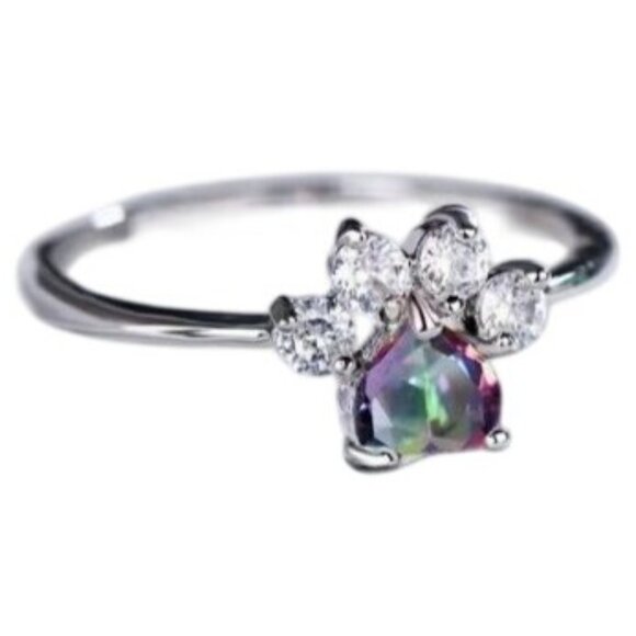 Heart Cut Topaz & Moissanite forming Cat Paw Bridal engagement ring in Titanium - Picture 4 of 5